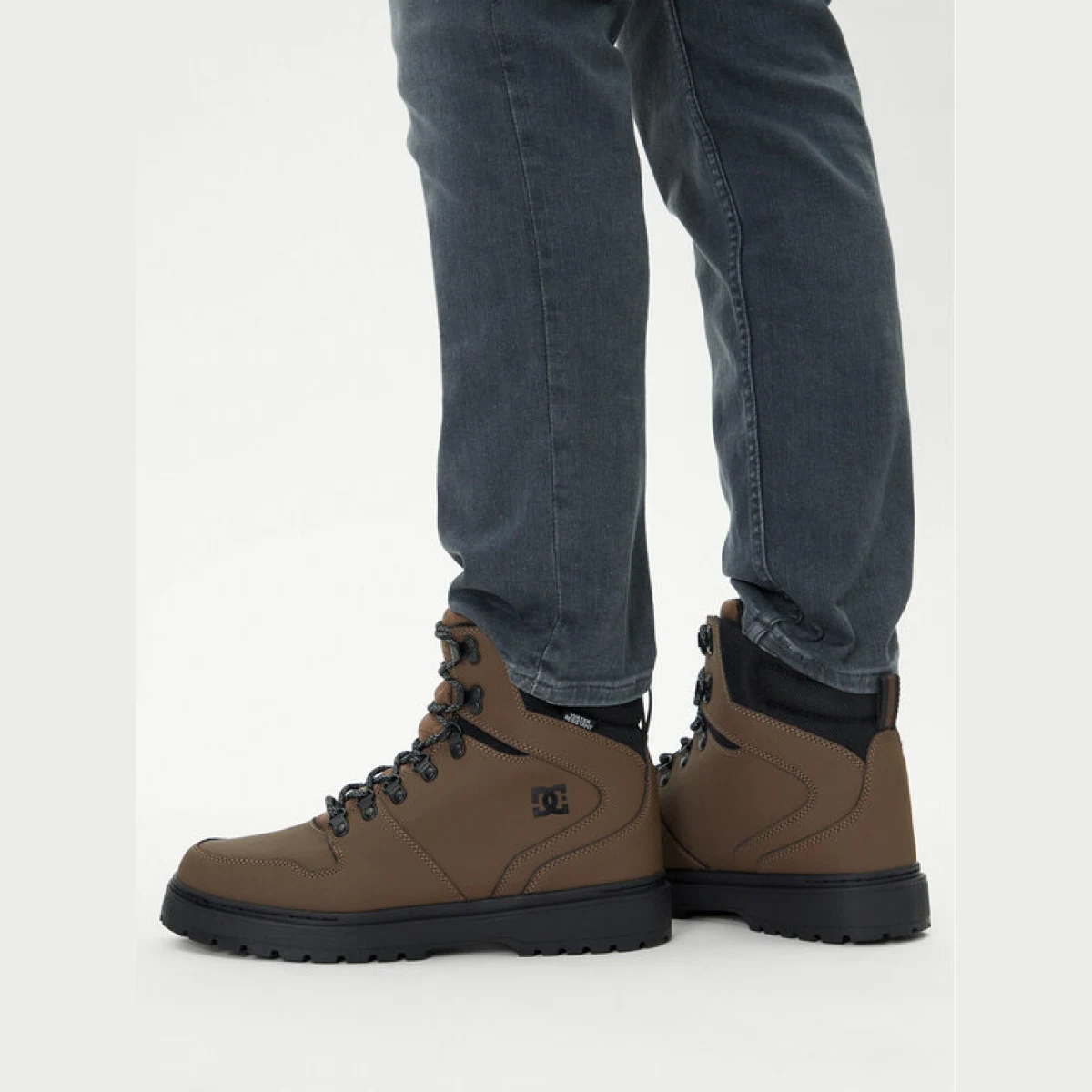 DC Shoes Pohodni čevlji Peary Tr ADYB700045-DCC Rjava · záber 2