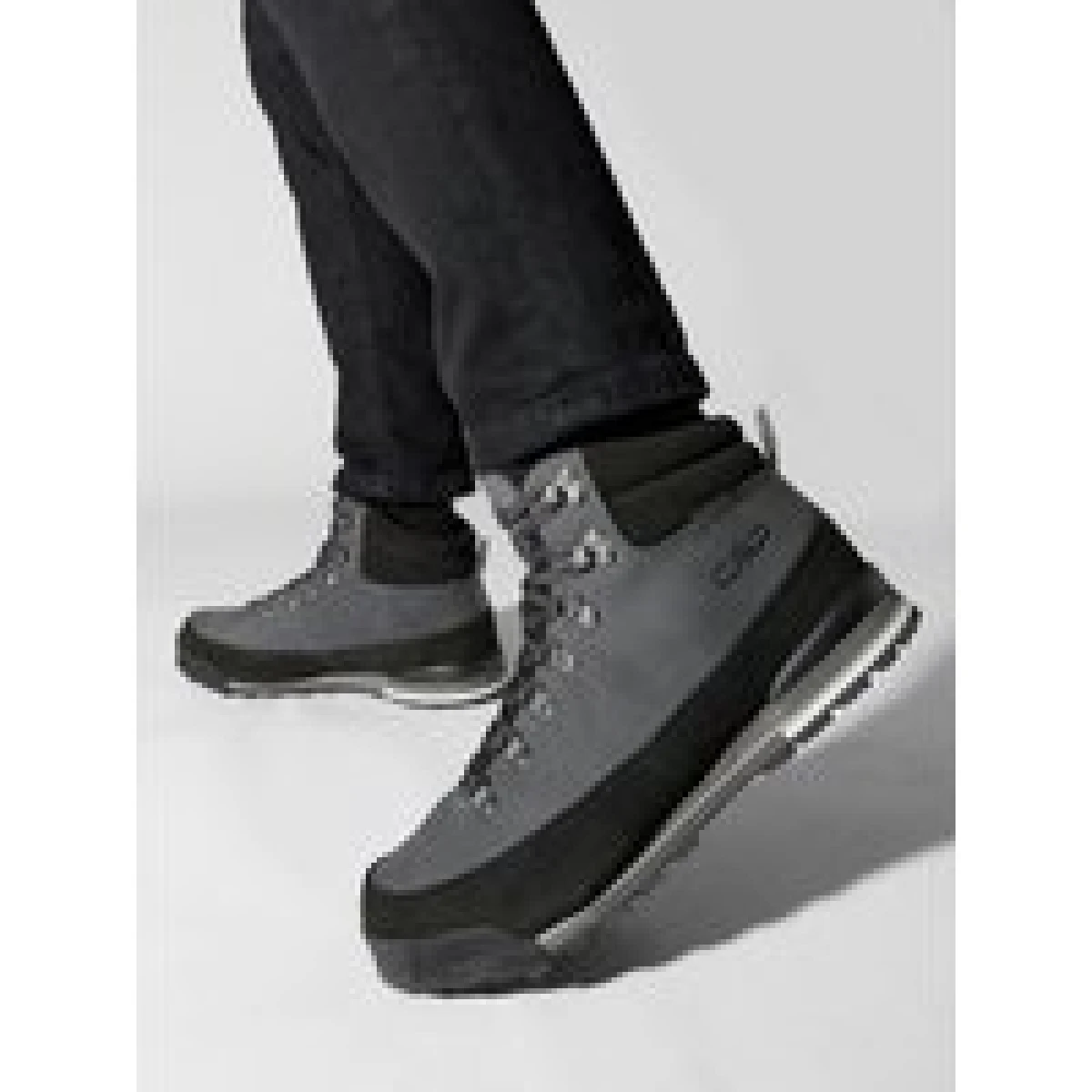 Trekking čevlji CMP Heka Wp 3Q49557 Siva · záber 1