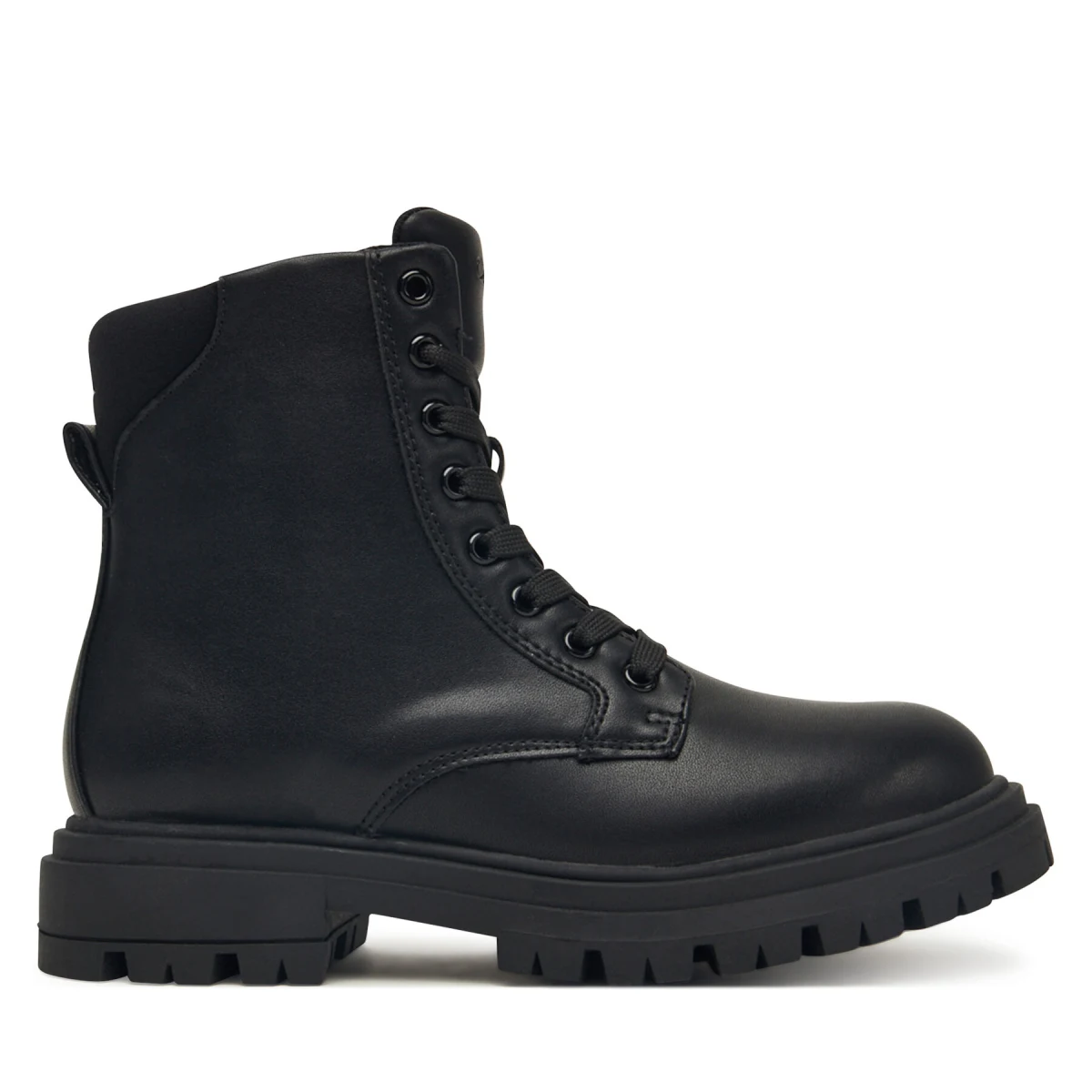 Pohodni čevlji Calvin Klein Lace Up Bootie V3A5-83120-1464 D Črna · záber 2