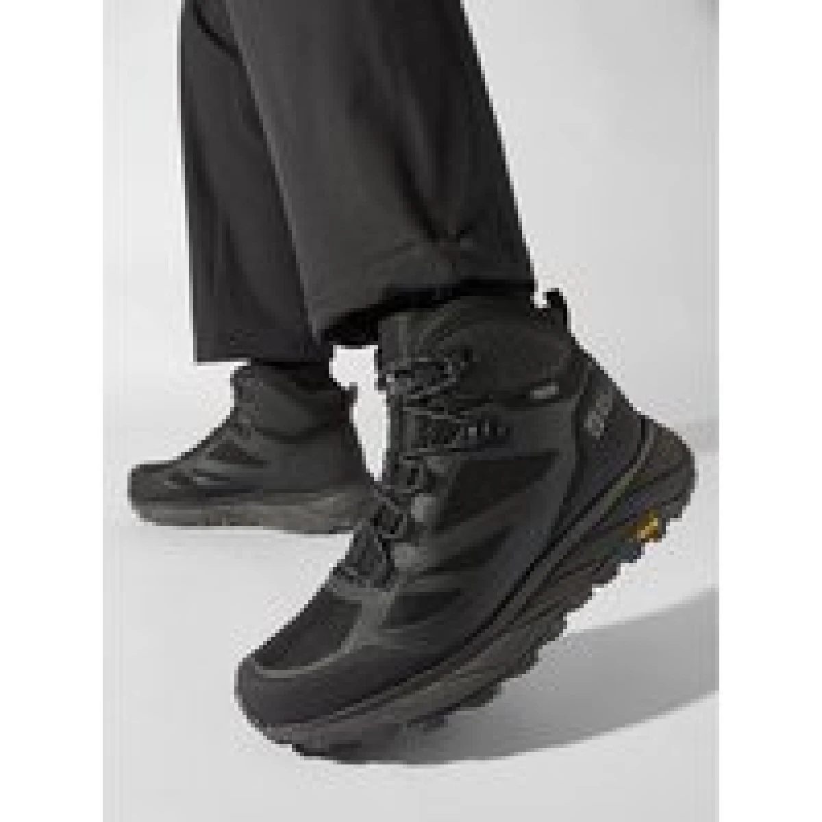 Jack Wolfskin Trekking čevlji Terraventure Texapore Mid M 4051521 Črna - Velikost: 39,5 | Barva: čierna | Starostna skupina: Odrasli | Spol: Moški · záber 1