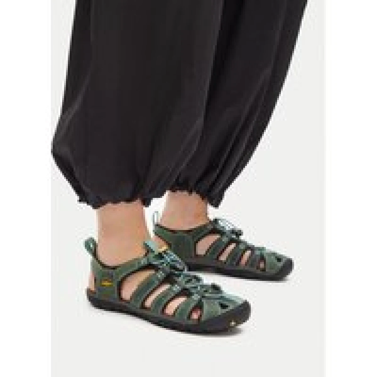 Keen Sandali Clearwather Cnx Leather 1014371 Zelena · záber 1