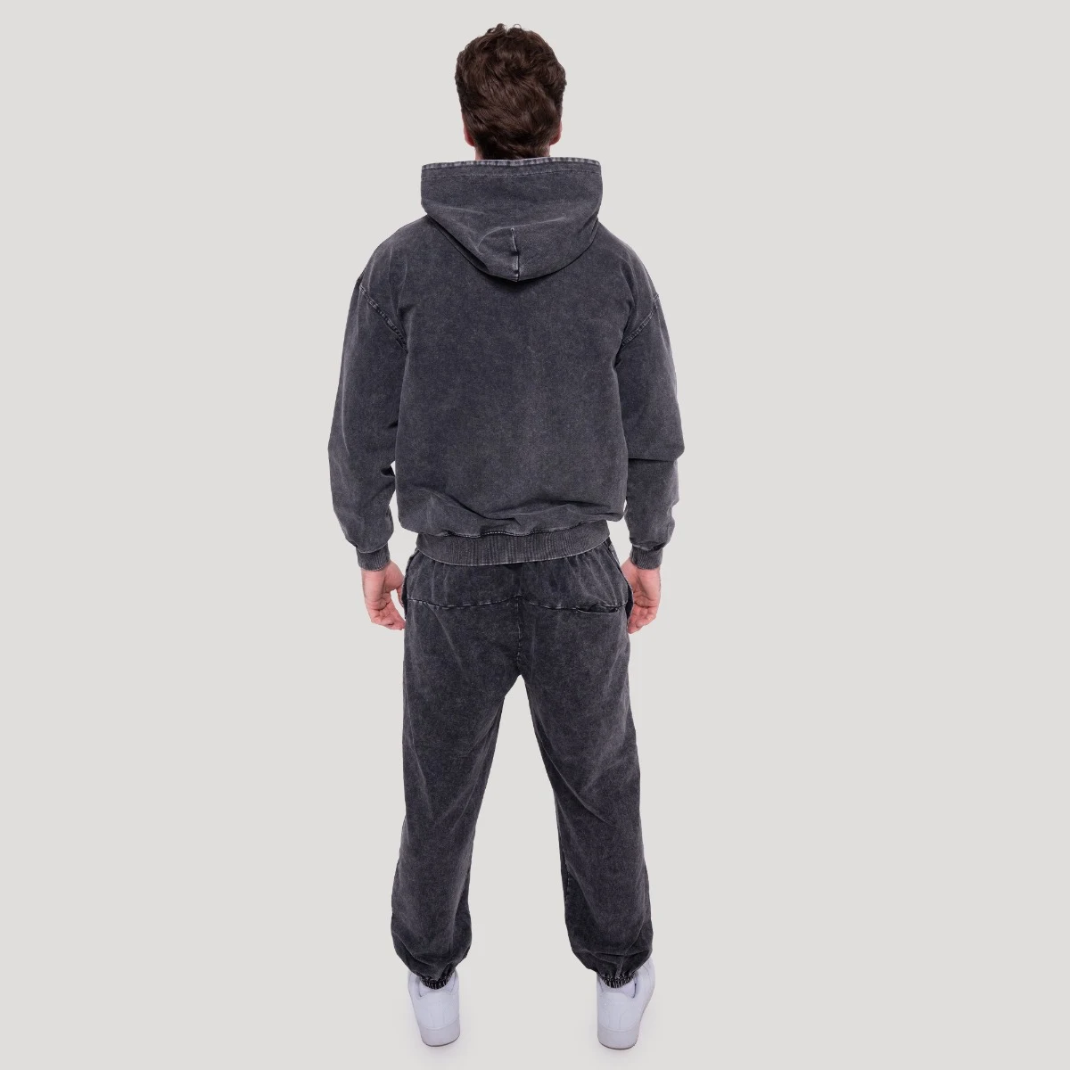 GymBeam Trenirka Abyss Charcoal - Barva: čierna | Starostna skupina: Odrasli | Teža: 0,775 g | Pakiranje: 24 · záber 6