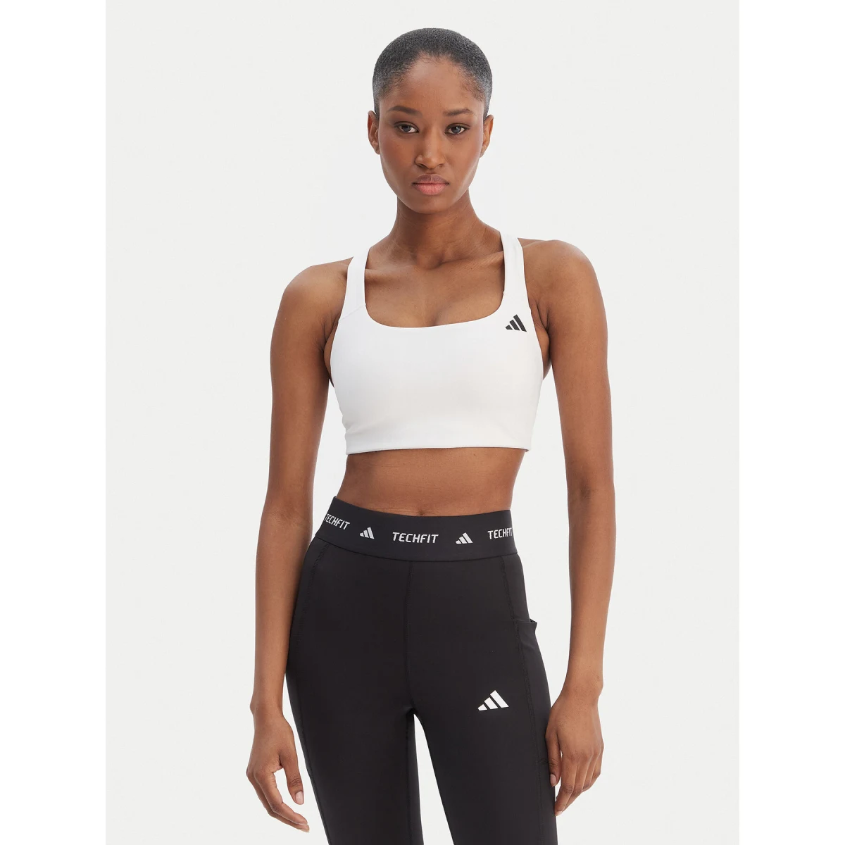 adidas Špotni nedrček Optime Workout KD6685 Bela · záber 2