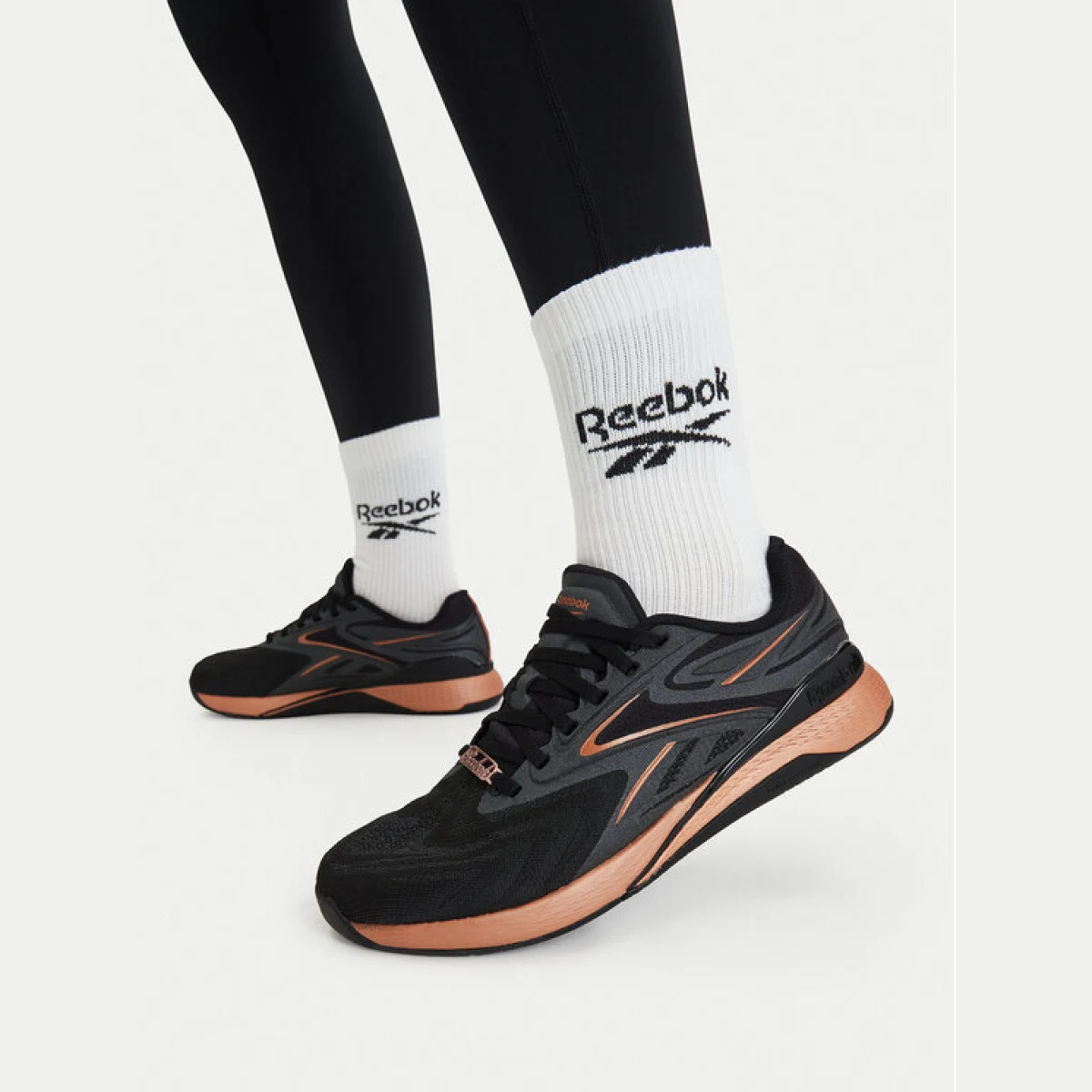 Čevlji za telovadbo Reebok EO-NANO X5 EDGE 100263999 Črna · záber 4