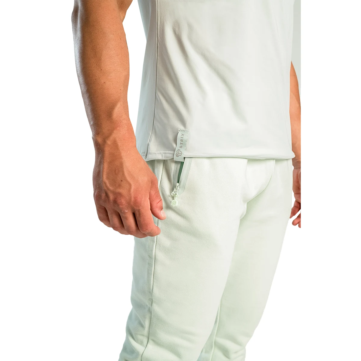 STRIX Trenirka Nova Moon Grey · záber 6