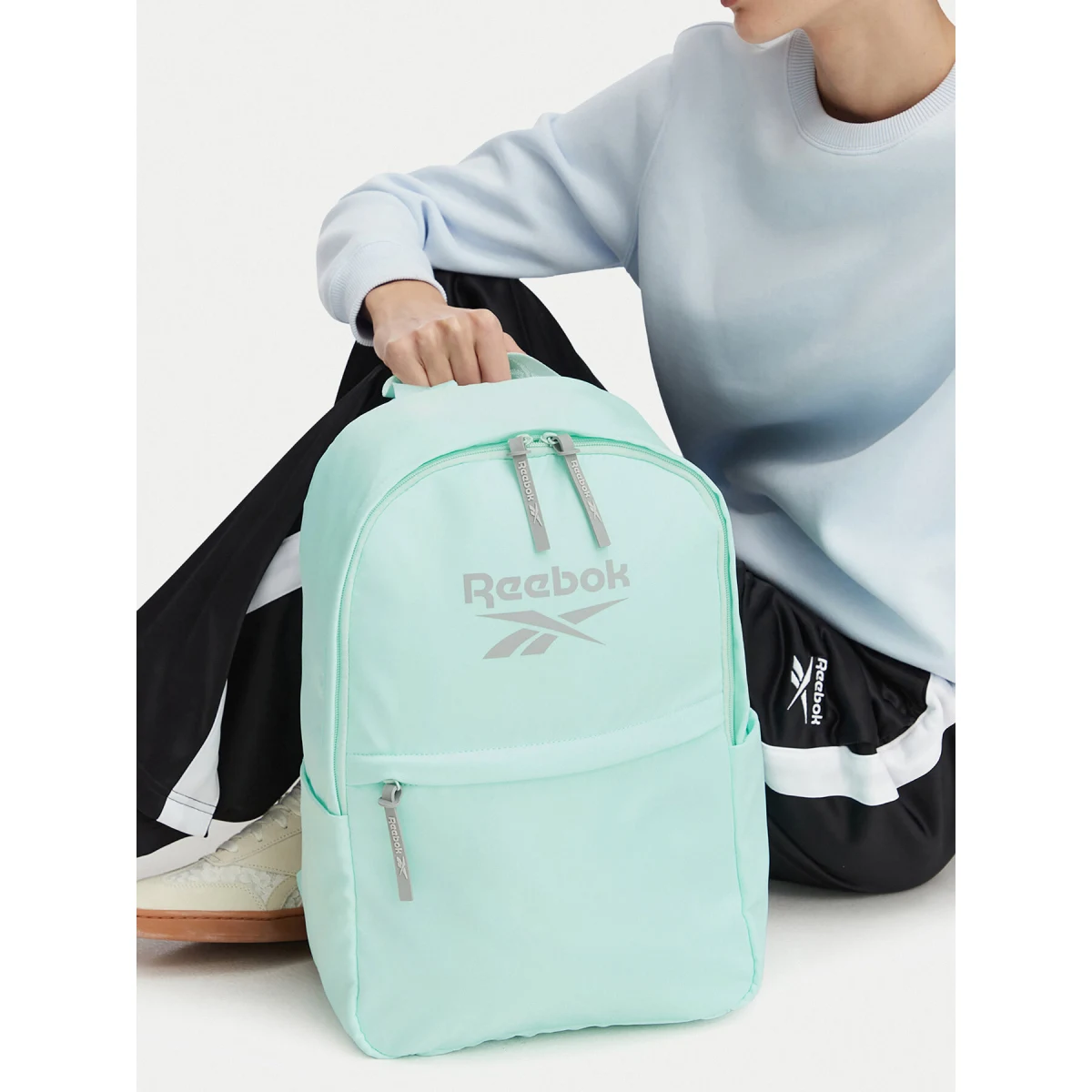 Nahrbtnik Reebok CWBEO-RBK-F-001-10 Temno siva · záber 5