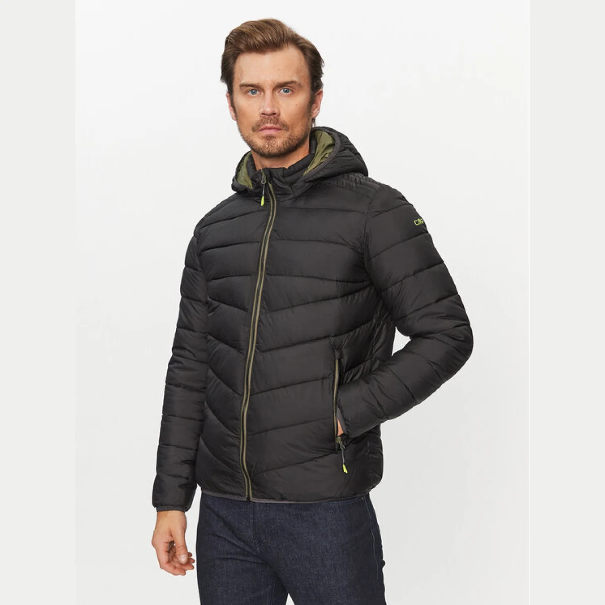 CMP Zimska jakna 33K1597M Črna Regular Fit · záber 2