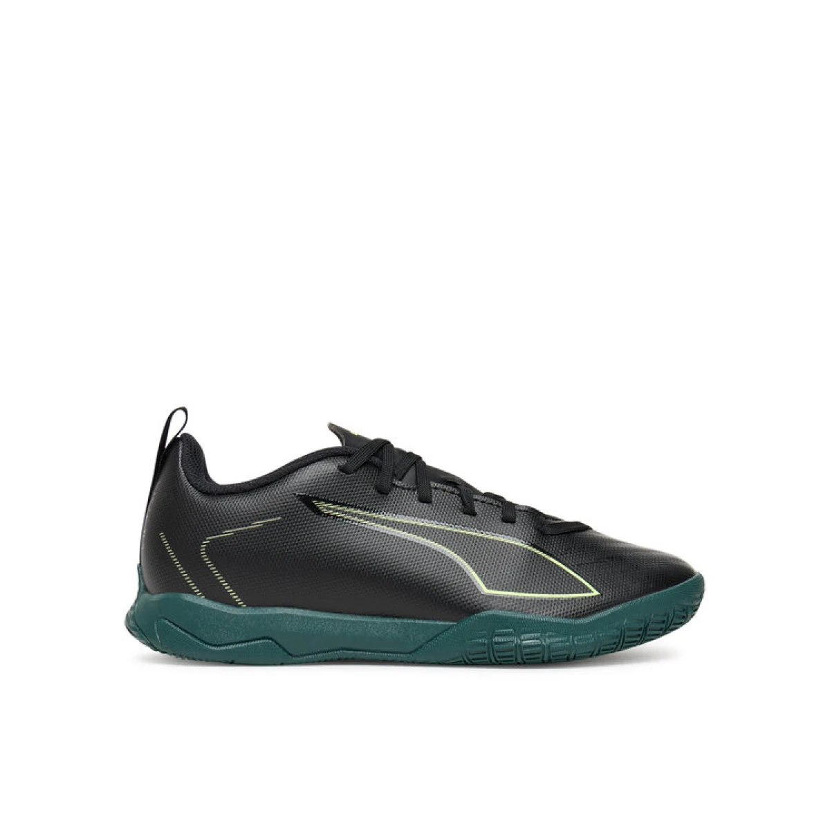 Puma Čevlji za nagomet Ultra 6 Play It Jr 108538 02 Črna · záber 2