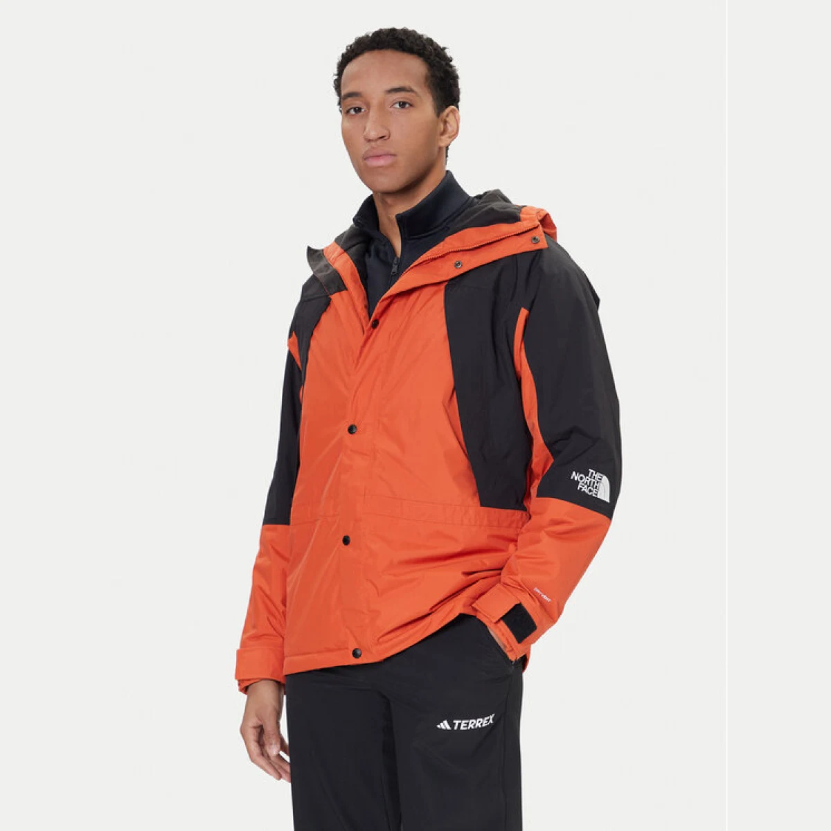 The North Face Pohodna jakna Mountain Light NF0A3XY5 Oranžna Regular Fit · záber 2