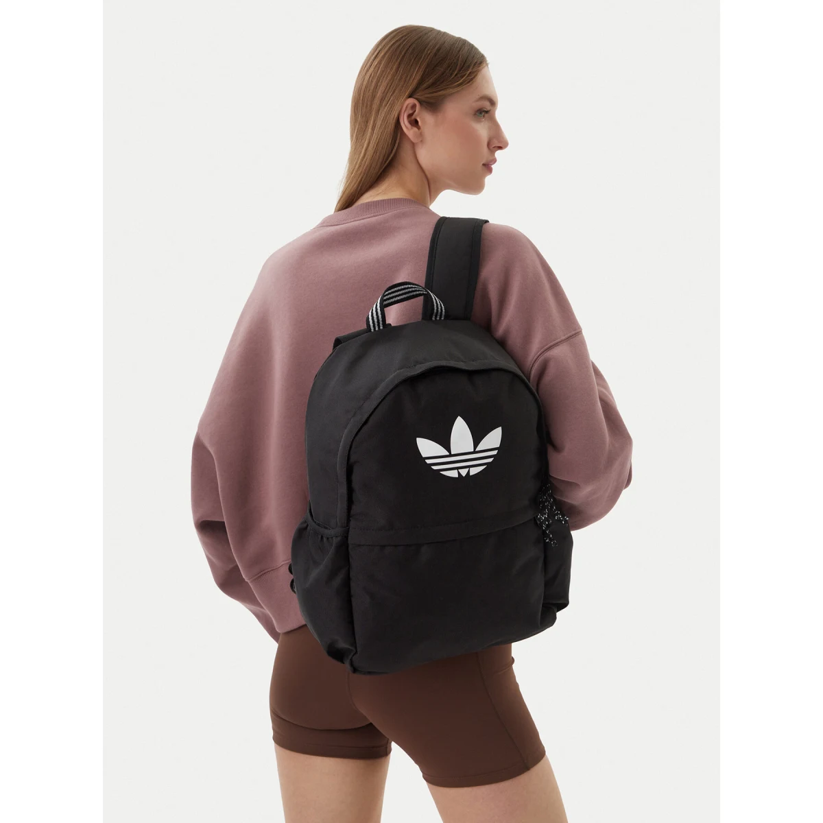 Nahrbtnik adidas JW0315 Črna · záber 2