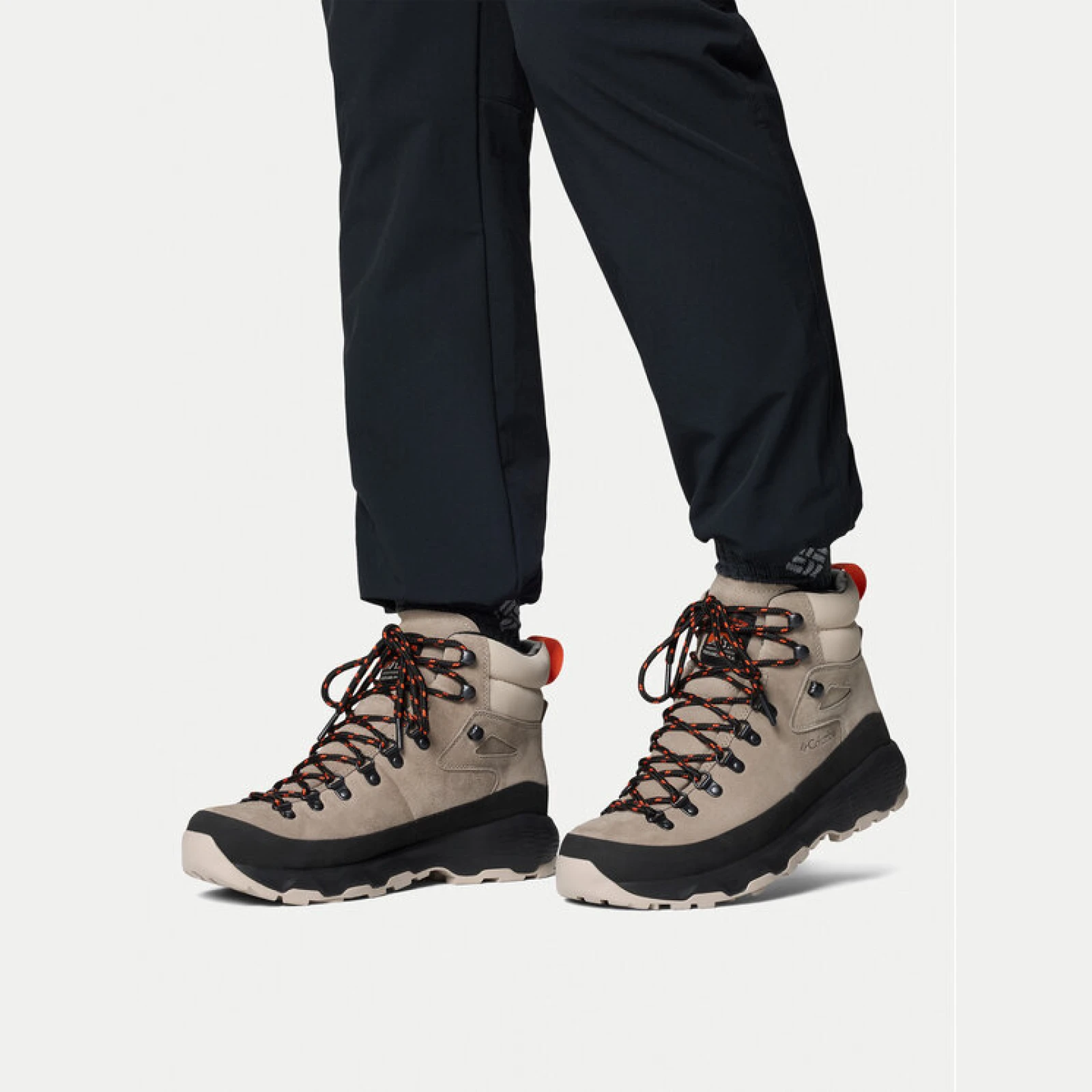 Columbia Trekking čevlji Newton Alpine Pt 2128861 Črna · záber 2