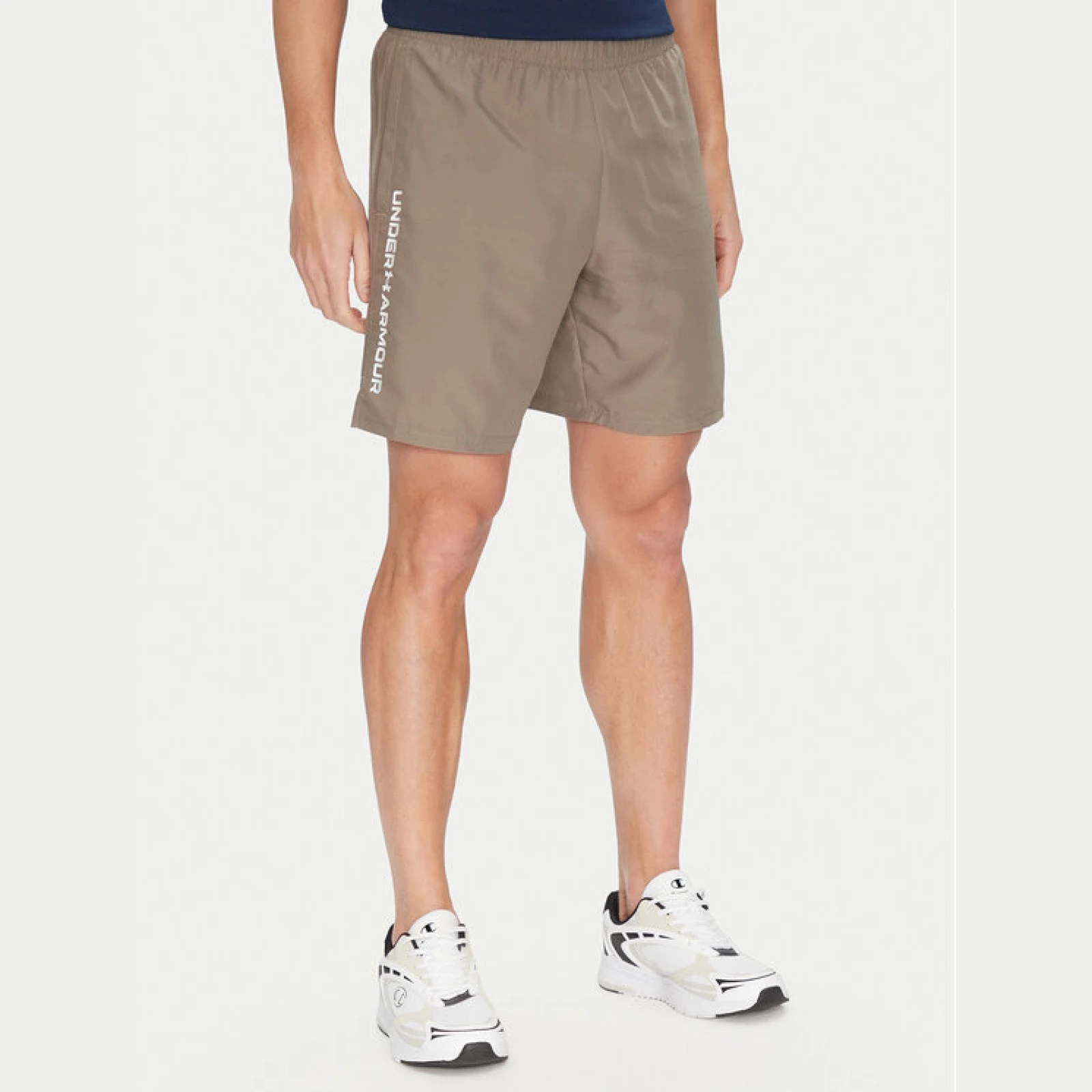 Under Armour Športne kratke hlače Ua Woven Wdmk Shorts 1383356 Zelena Regular Fit · záber 2