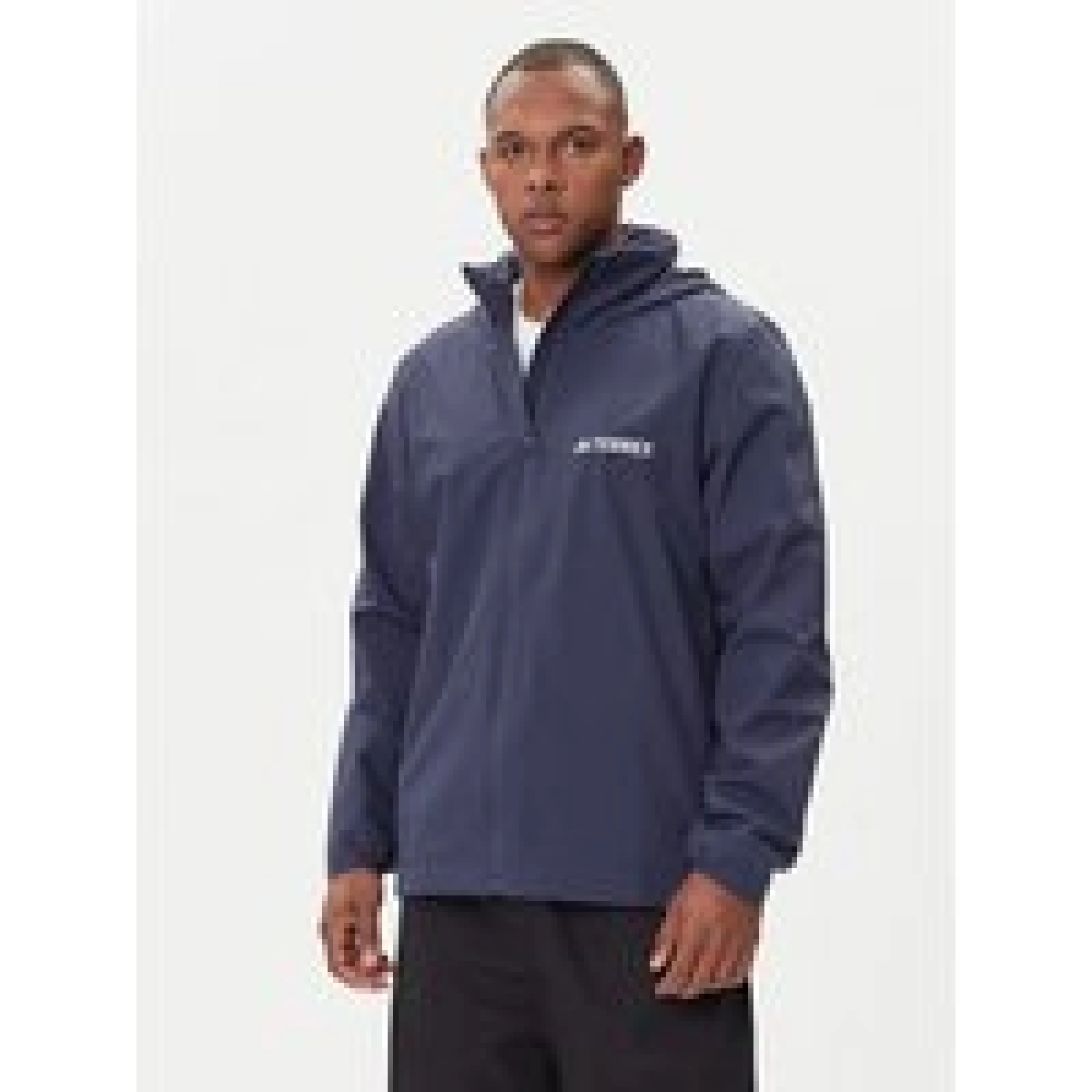 adidas Dežna jakna Multi Essentials 2L Rain JY0477 Mornarsko modra Regular Fit - Velikost: M | Barva: modrá | Starostna skupina: Odrasli | Spol: Moški | Prostornina: 2000 ml · záber 1