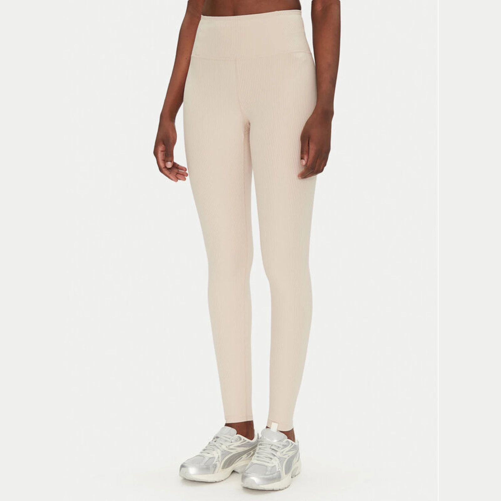 Girlfriend Collective Pajkice Rib High-Rise 4034 Bež Slim Fit · záber 2