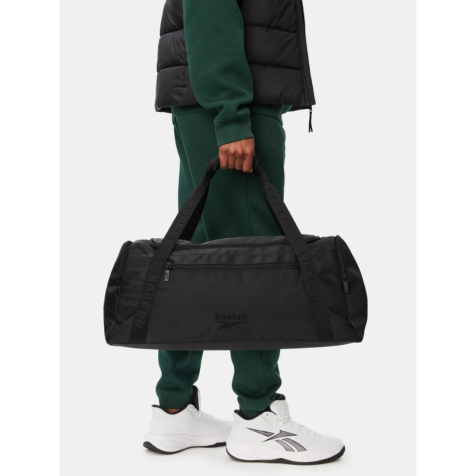 Športna torba Reebok CWBEO-RBK-B-009-10 Črna · záber 2