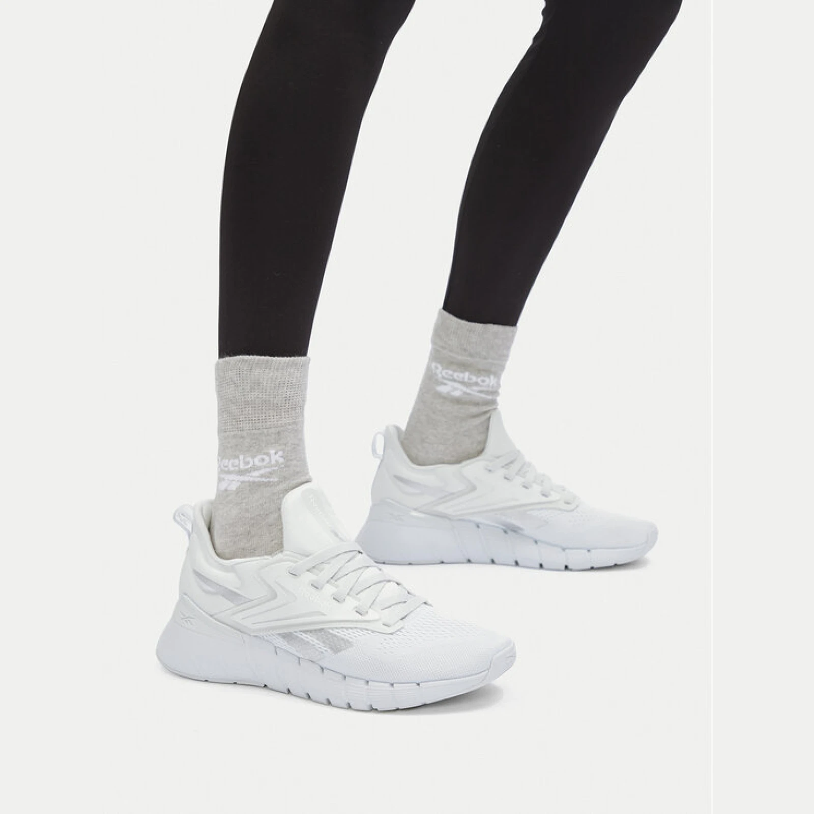 Reebok Čevlji za telovadbo NANO GYM 100212649 Siva · záber 2