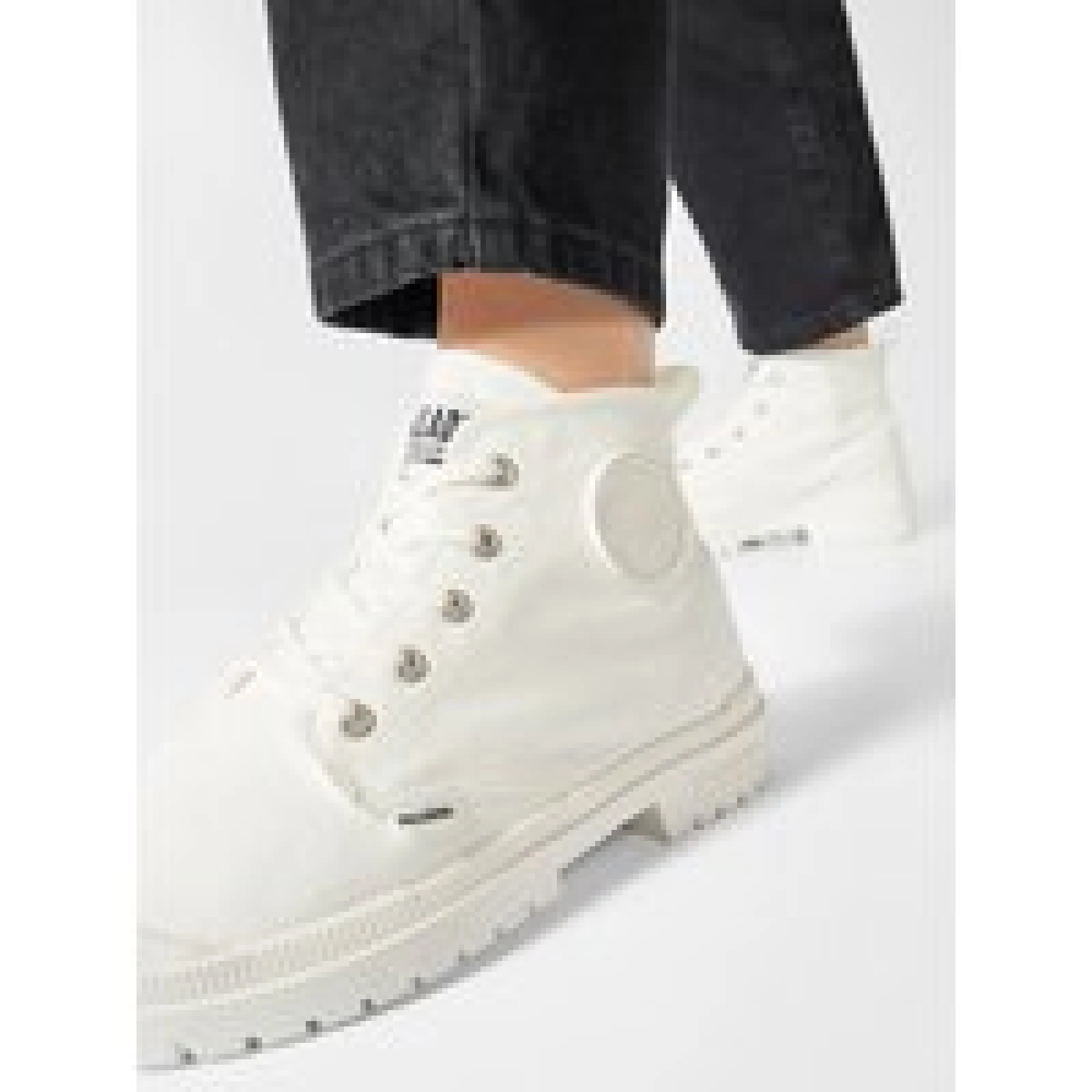 Pohodni čevlji Palladium Pampa Sp20 Hi Cvs 76838-116-M Bela - Velikost: 44 | Barva: biela | Starostna skupina: Odrasli | Spol: Ženski · záber 1