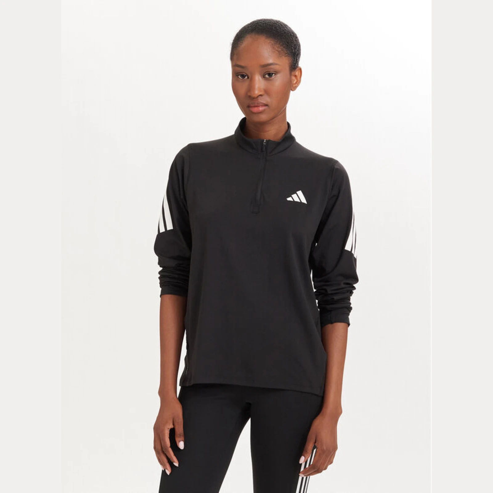 adidas Športna jopa Iconic Running JZ5149 Črna Regular Fit - Velikost: M | Barva: čierna | Starostna skupina: Odrasli | Spol: Ženske · záber 2