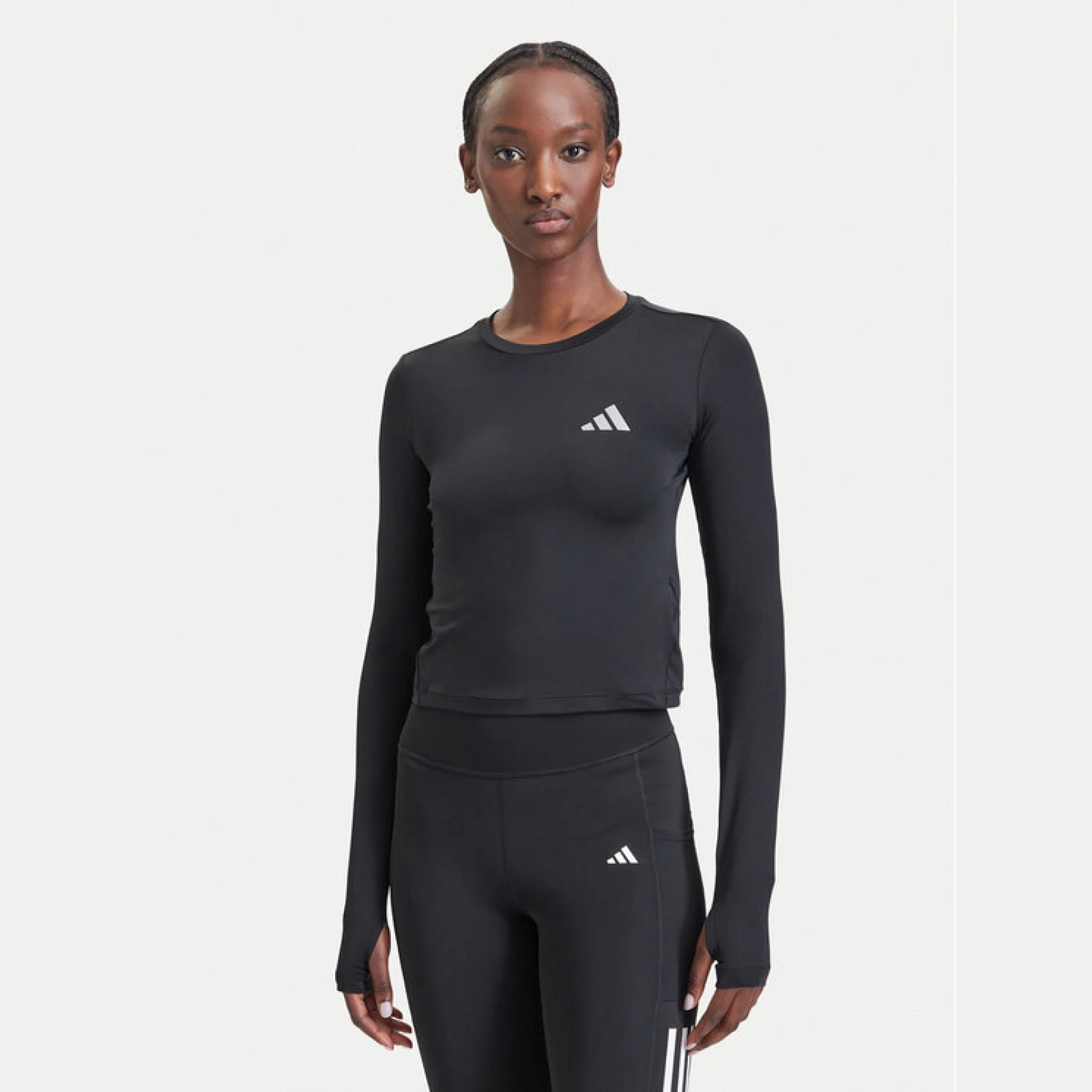 adidas Športna majica Adi365 Running Essentials KE8416 Črna Slim Fit - Velikost: L | Barva: čierna | Starostna skupina: Odrasli | Spol: Ženske · záber 2