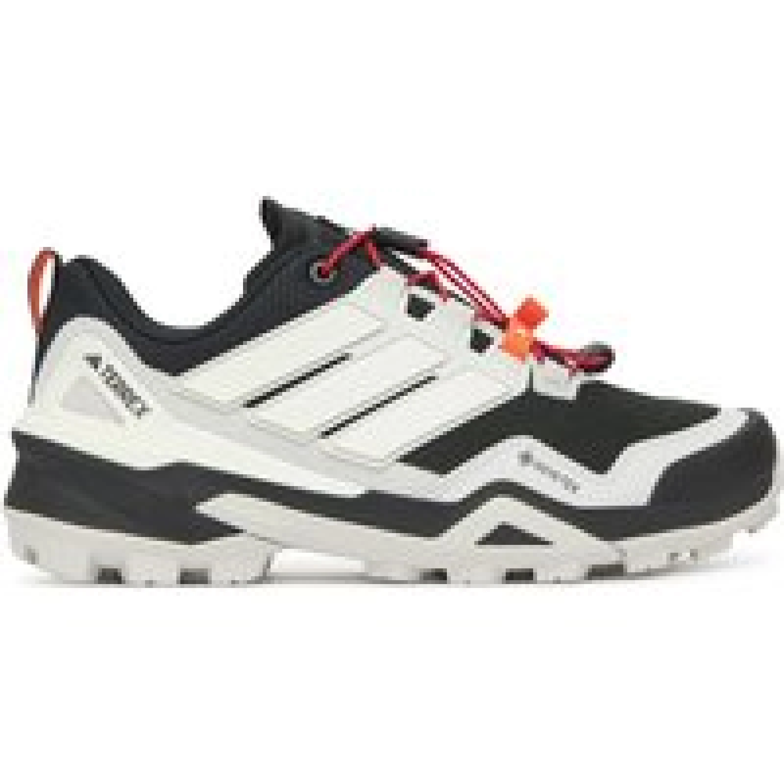 Trekking čevlji adidas Terrex Skychaser GORE-TEX IH2802 Črna - Velikost: 37 ⅓ | Barva: čierna | Starostna skupina: Odrasli | Spol: Ženski · záber 1