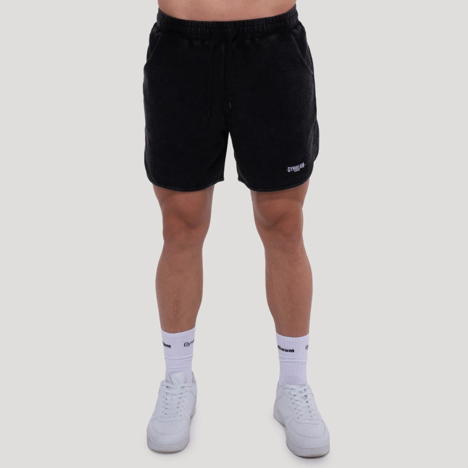 GymBeam Kratke hlače Persistence Washed Brown · záber 1