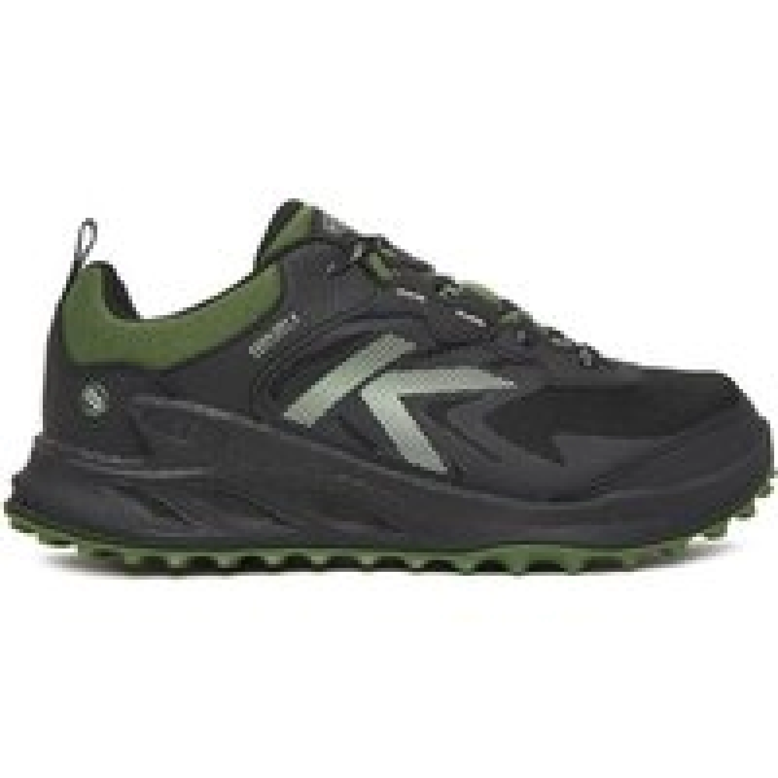 Keen Trekking čevlji Zionic Wp 1031134 Črna · záber 1