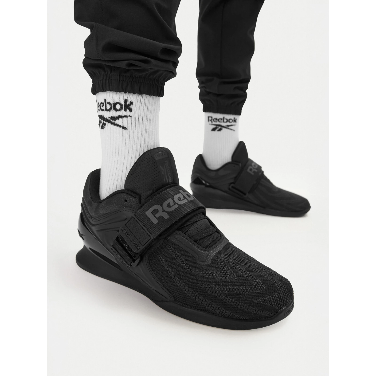 Čevlji za telovadbo Reebok EO-LEGACY LIFTER IV 100248687 Črna · záber 2