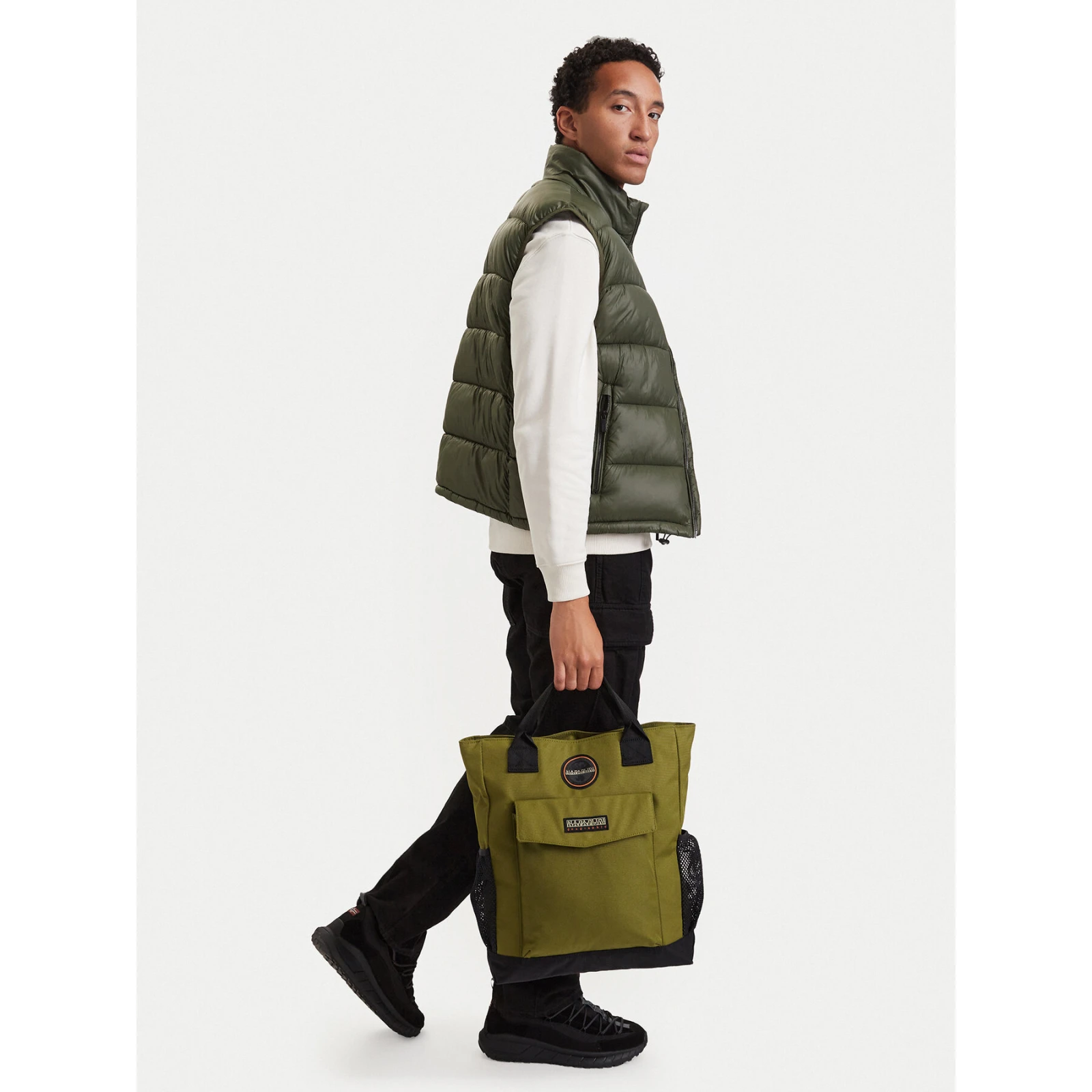 Nahrbtnik Napapijri Voyage NP0A8ATY Khaki · záber 2
