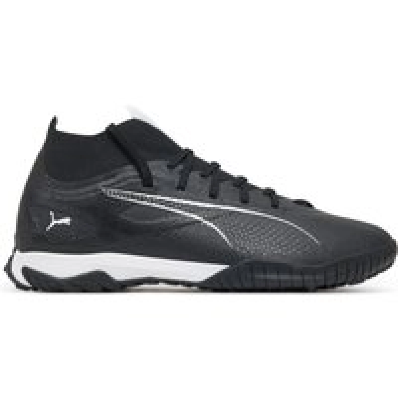 Čevlji za nagomet Puma Ultra 5 Match+ Tt 107890 02 Črna · záber 1