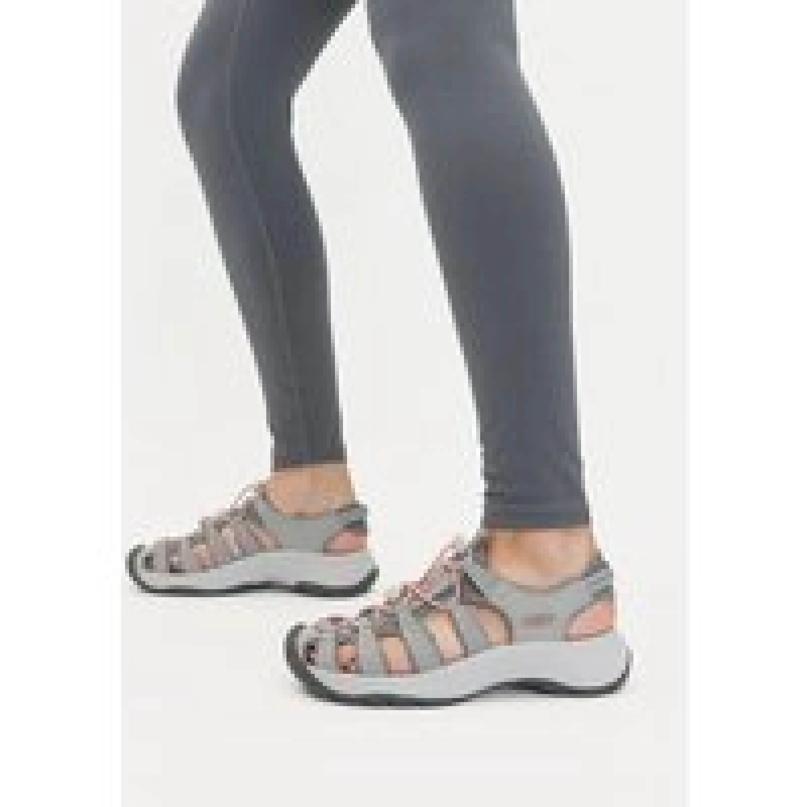 Keen Sandali Astoria West Sandal 1023589 Siva · záber 1