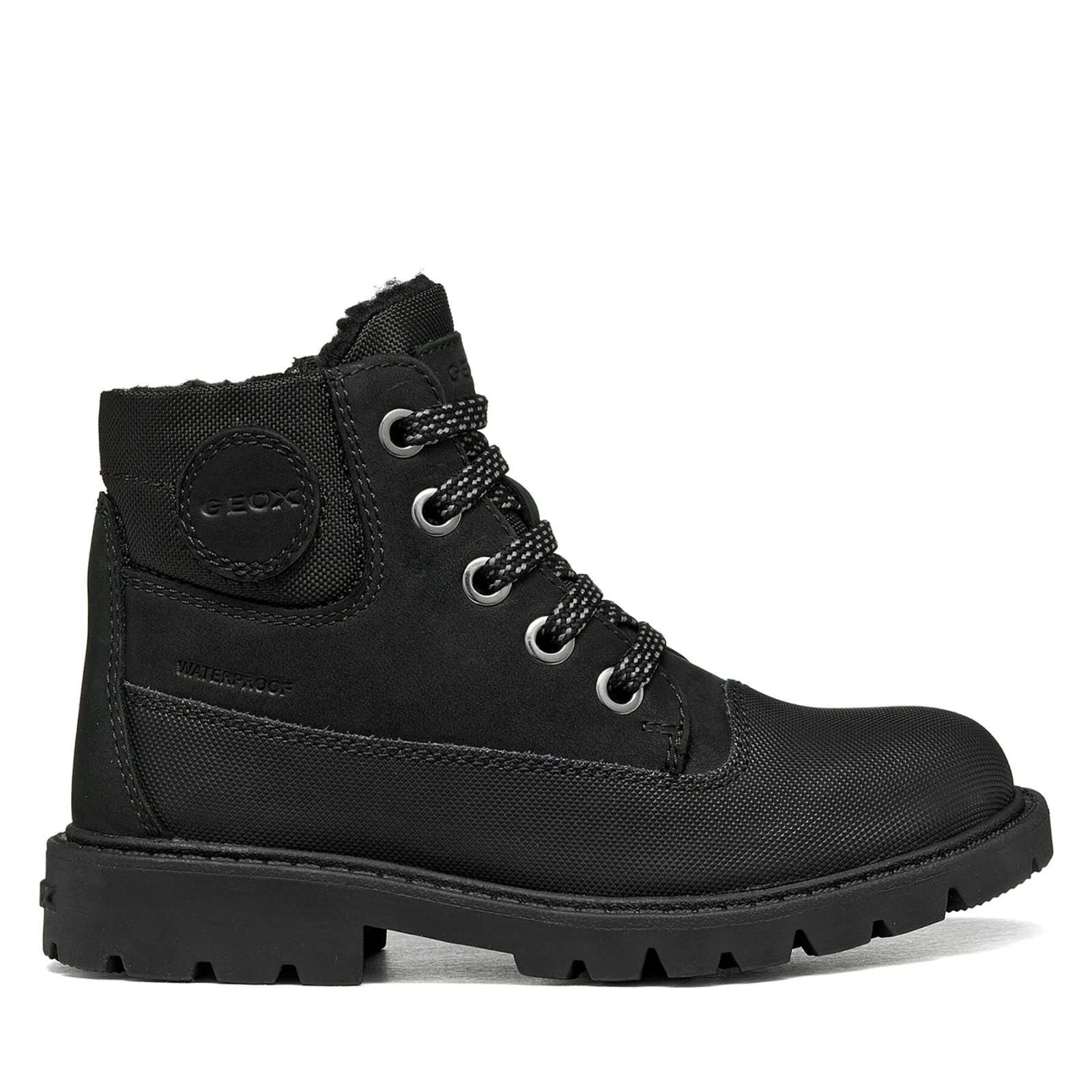 Pohodni čevlji Geox J Shaylax Boy Wpf J66HDB 032FU C9999 D Črna · záber 2