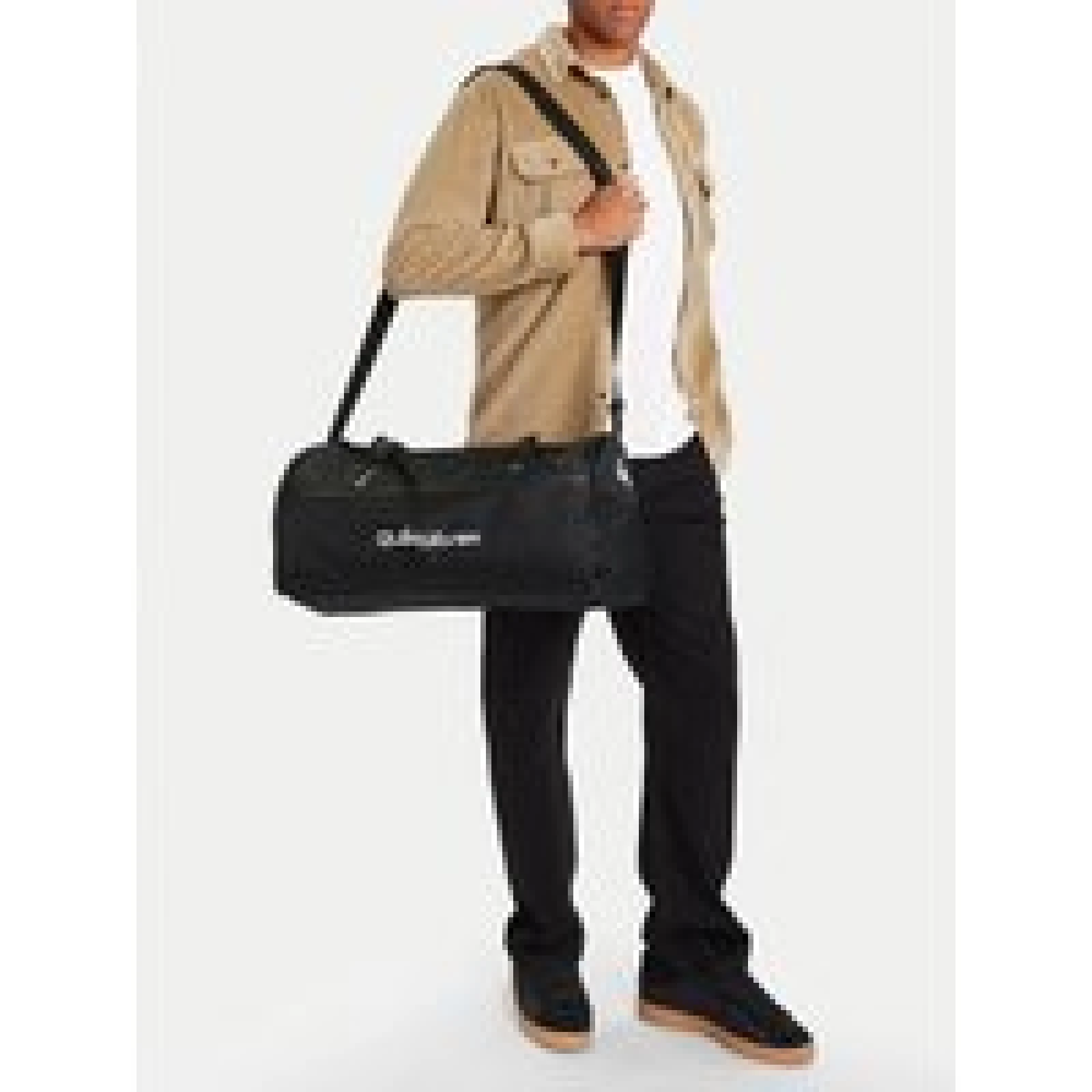 Športna torba Quiksilver C-QUIC-MC-001-08 Črna · záber 1