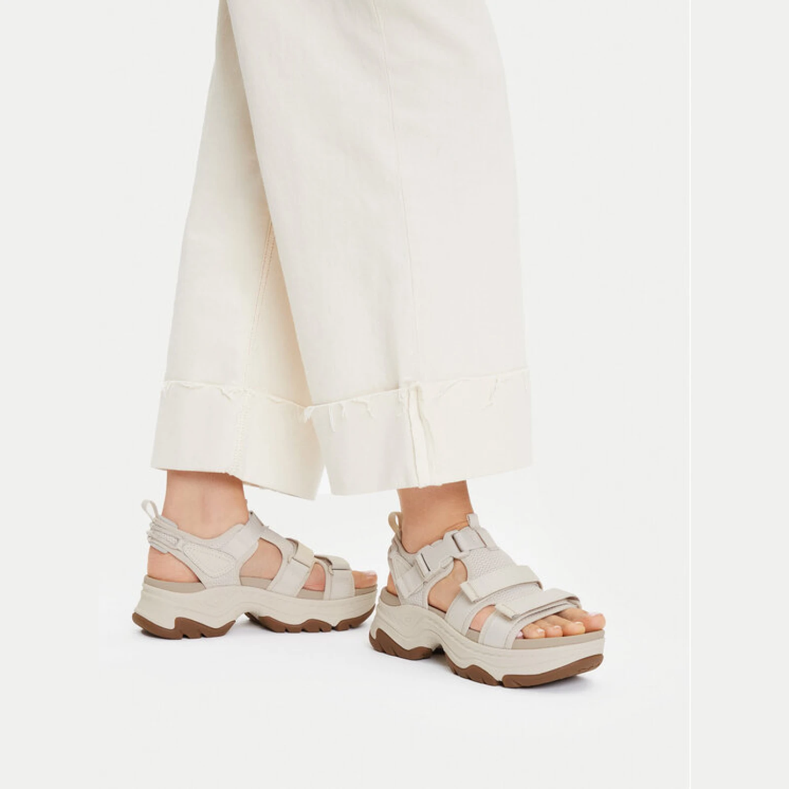 Teva Sandali 1164570 Écru · záber 2