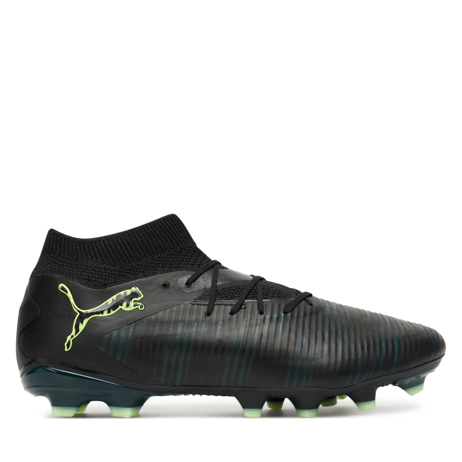 Čevlji za nagomet Puma Future 8 Pro Fg/Ag108588 02 Črna · záber 2