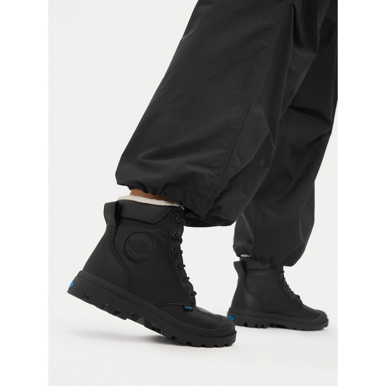 Pohodni čevlji Palladium Pampa Sport Cuff WPS 72992-001-M Črna - Velikost: 37 | Barva: čierna | Starostna skupina: Odrasli | Spol: Ženski · záber 2