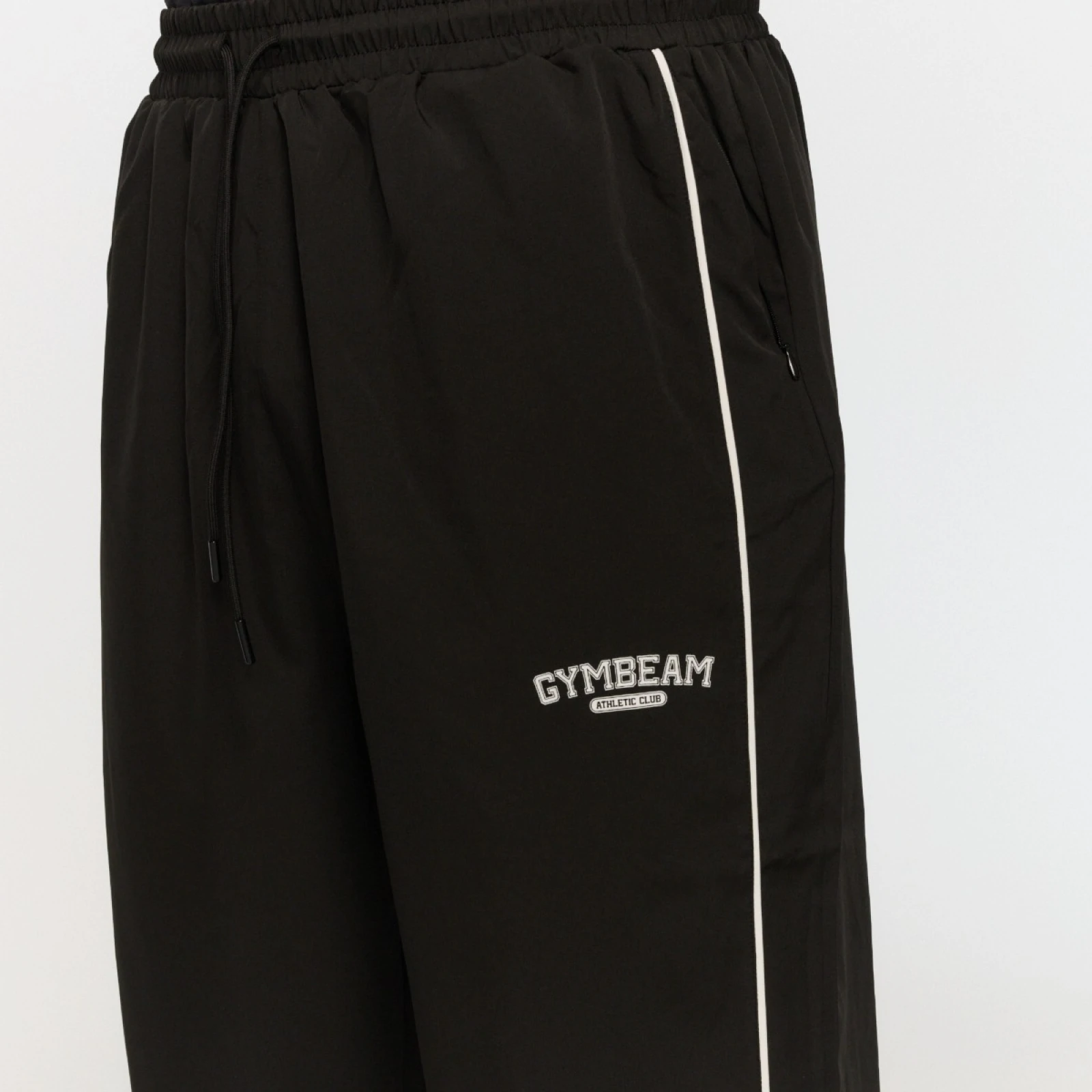 GymBeam Hlače Varsity Black - Barva: čierna | Starostna skupina: Odrasli | Teža: 0,29 g | Pakiranje: 60 · záber 6