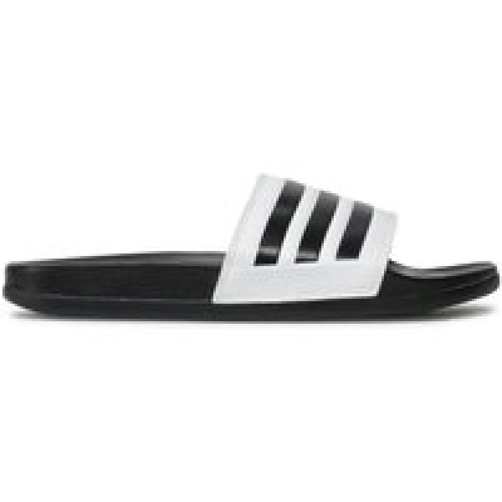 Natikači adidas adilette Comfort GZ5893 Bela · záber 1
