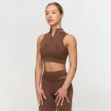 GymBeam Brezšivni športni nedrček Fierce Brown · záber 2