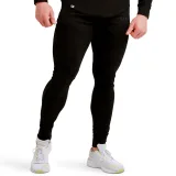 GymBeam Moška trenirka Urban Black - Barva: čierna | Starostna skupina: Odrasli | Teža: 0,46 g | Pakiranje: 40 · záber 6