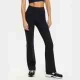 Girlfriend Collective Pajkice Compressive 4038 Črna Flare Fit · záber 2