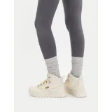 Trekking čevlji Helly Hansen Victoria 11818 Écru · záber 2