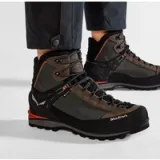 Trekking čevlji Salewa Ms Crow Gtx GORE-TEX 7512 Črna - Velikost: 42 | Barva: čierna | Starostna skupina: Odrasli | Spol: Moški · záber 1