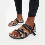 Merrell Sandali District 3 Backstrap Web J004190 Črna - Velikost: 38 | Barva: čierna | Starostna skupina: Odrasli | Spol: Ženske · záber 2