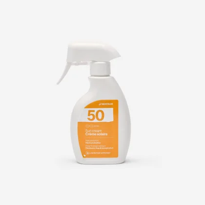 DECATHLON Sprej na opaľovanie active IP50 250 ml bez
