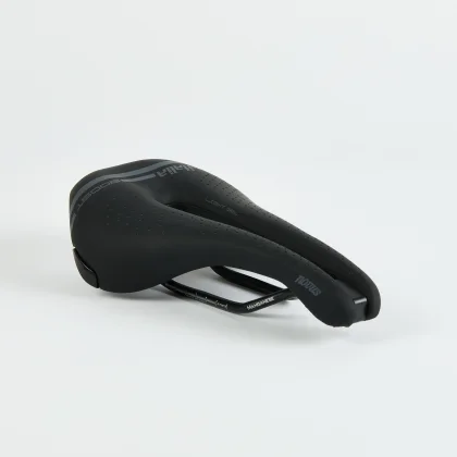 SELLE ITALIA SELLE ITALIA Novus boost gel gélové sedlo bez