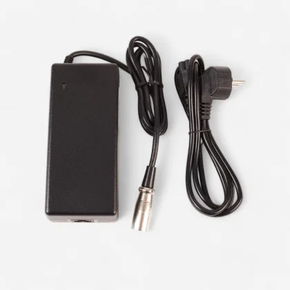 ROCKRIDER Nabíjačka 36 V 2A externá batéria DK-11 4 piny bez