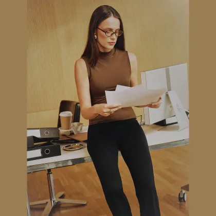 Dámsky slim hladký top - hnedý