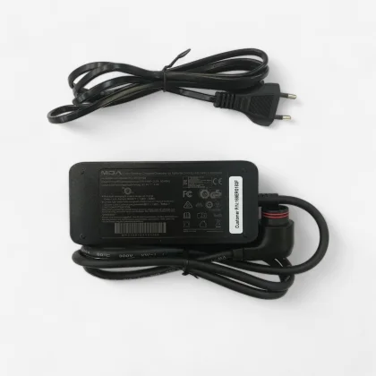 ROCKRIDER Nabíjačka 36V 2A interná batéria DK-17 bez
