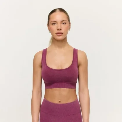GymBeam Bezešvá sportovní podprsenka Lift Plum