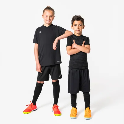 KIPSTA Detské spodné tričko na futbal Keepdry 500 s krátkymi rukávmi čierne 12-13 r (151-160 cm)